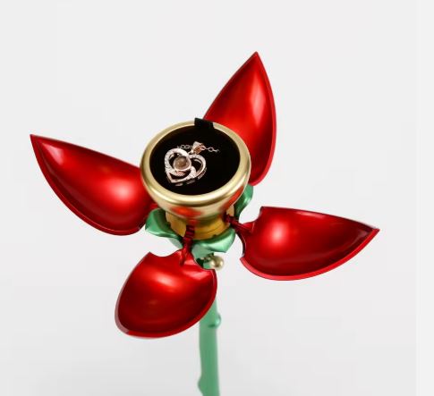 COLLAR CORAZÓN CON EMPAQUE DE ROSA